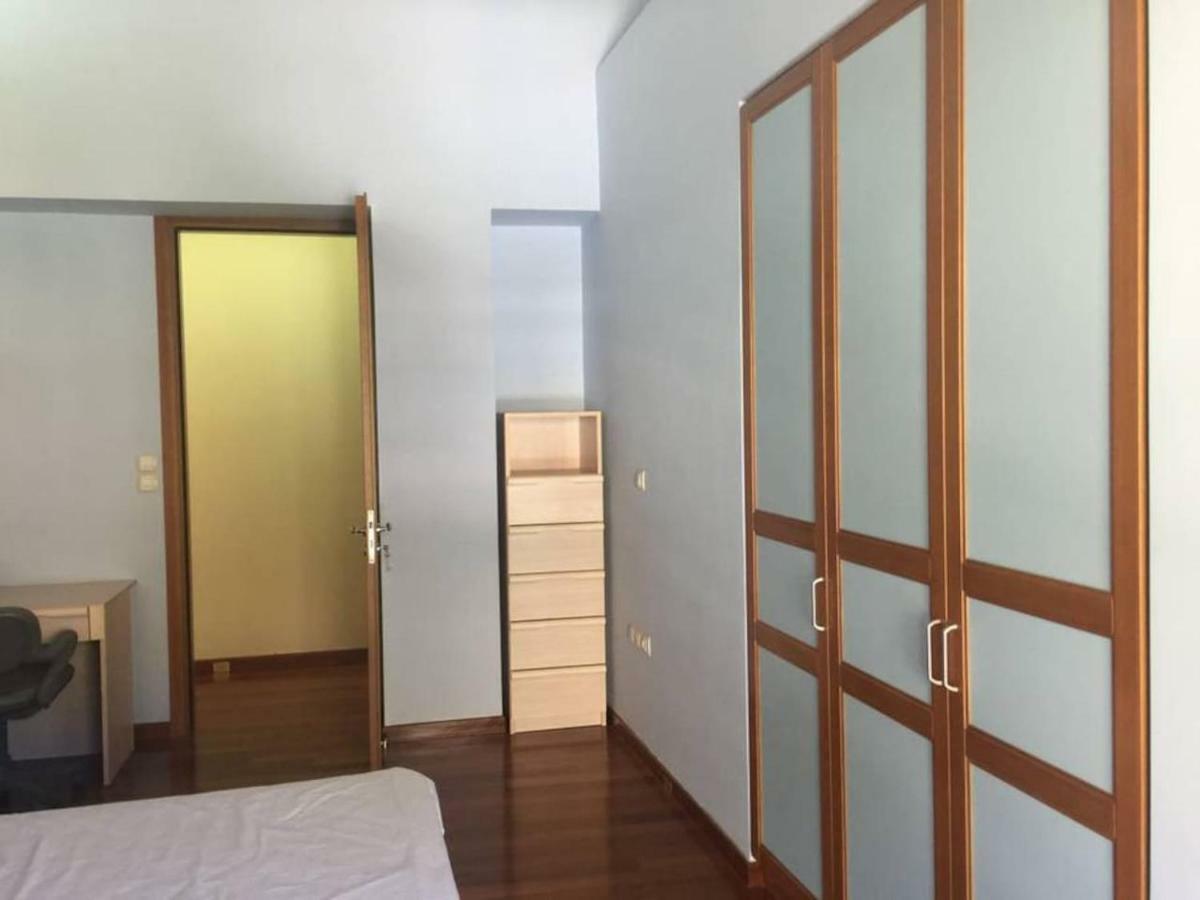 Azure Retreat Apartment Loutraki  Bagian luar foto