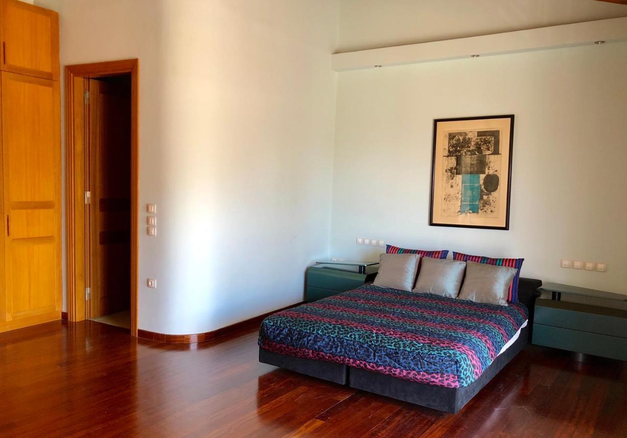Azure Retreat Apartment Loutraki  Bagian luar foto